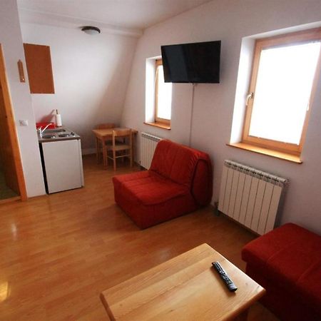 Apartments Prijatelji ยาโฮรินา ภายนอก รูปภาพ