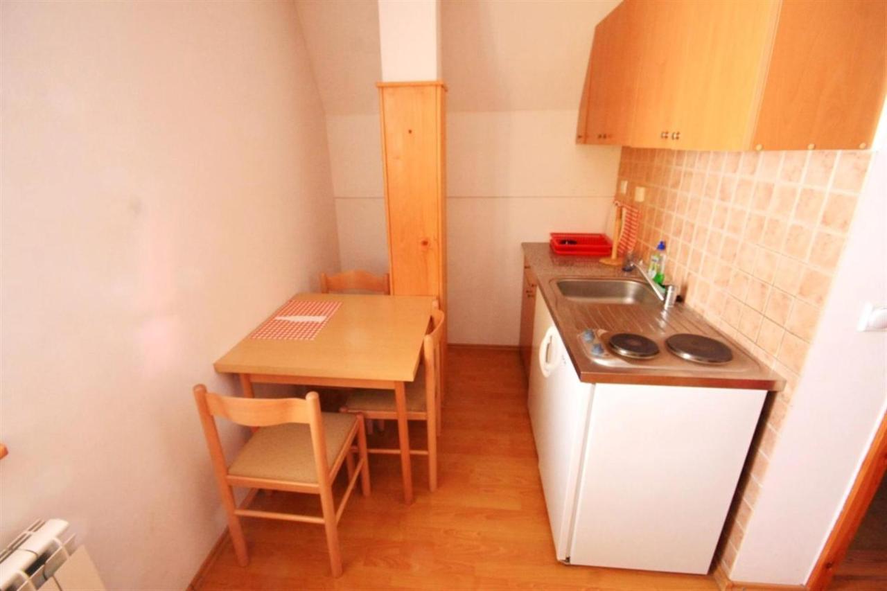 Apartments Prijatelji ยาโฮรินา ภายนอก รูปภาพ